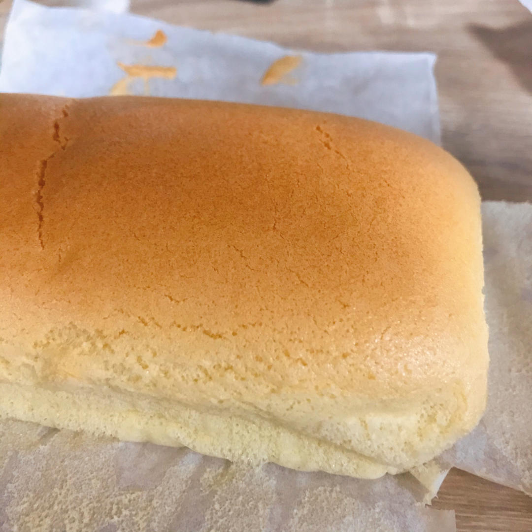 堪比柯基屁股
爆浆芝士🧀古早蛋糕