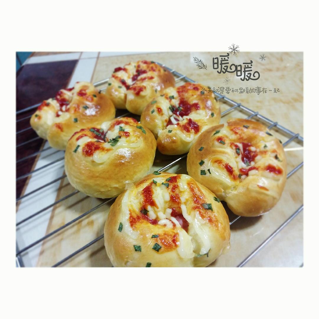 脆皮肠仔餐包