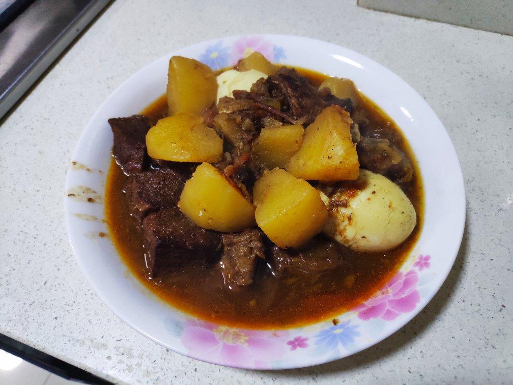番茄土豆炖牛腩