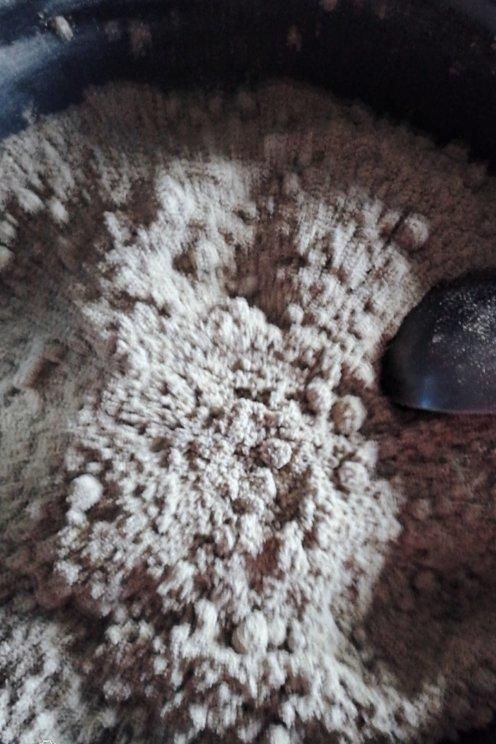 核桃芝麻黑豆粉