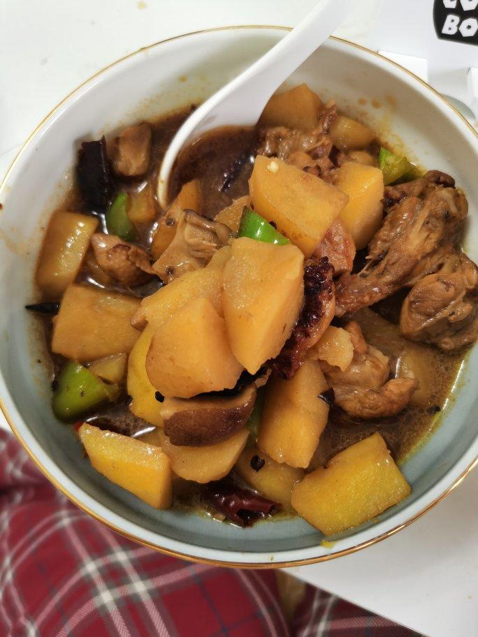 土豆香菇炖鸡腿