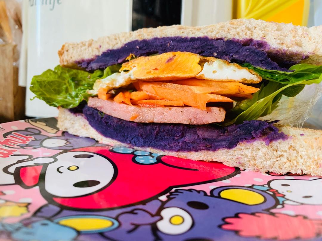 【健康减脂餐】低脂紫薯杂蔬鸡胸肉三明治