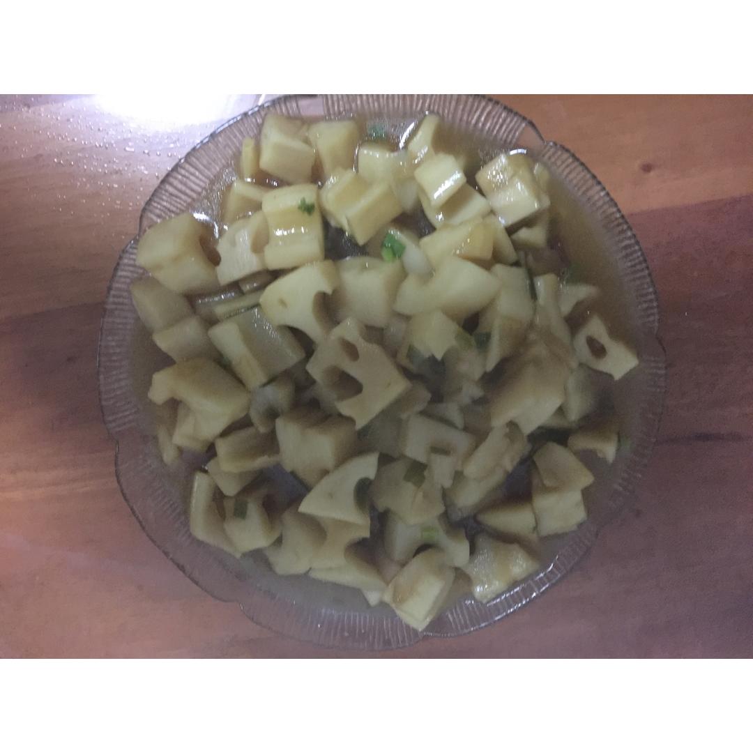 酸甜的开胃菜-  糖醋藕丁