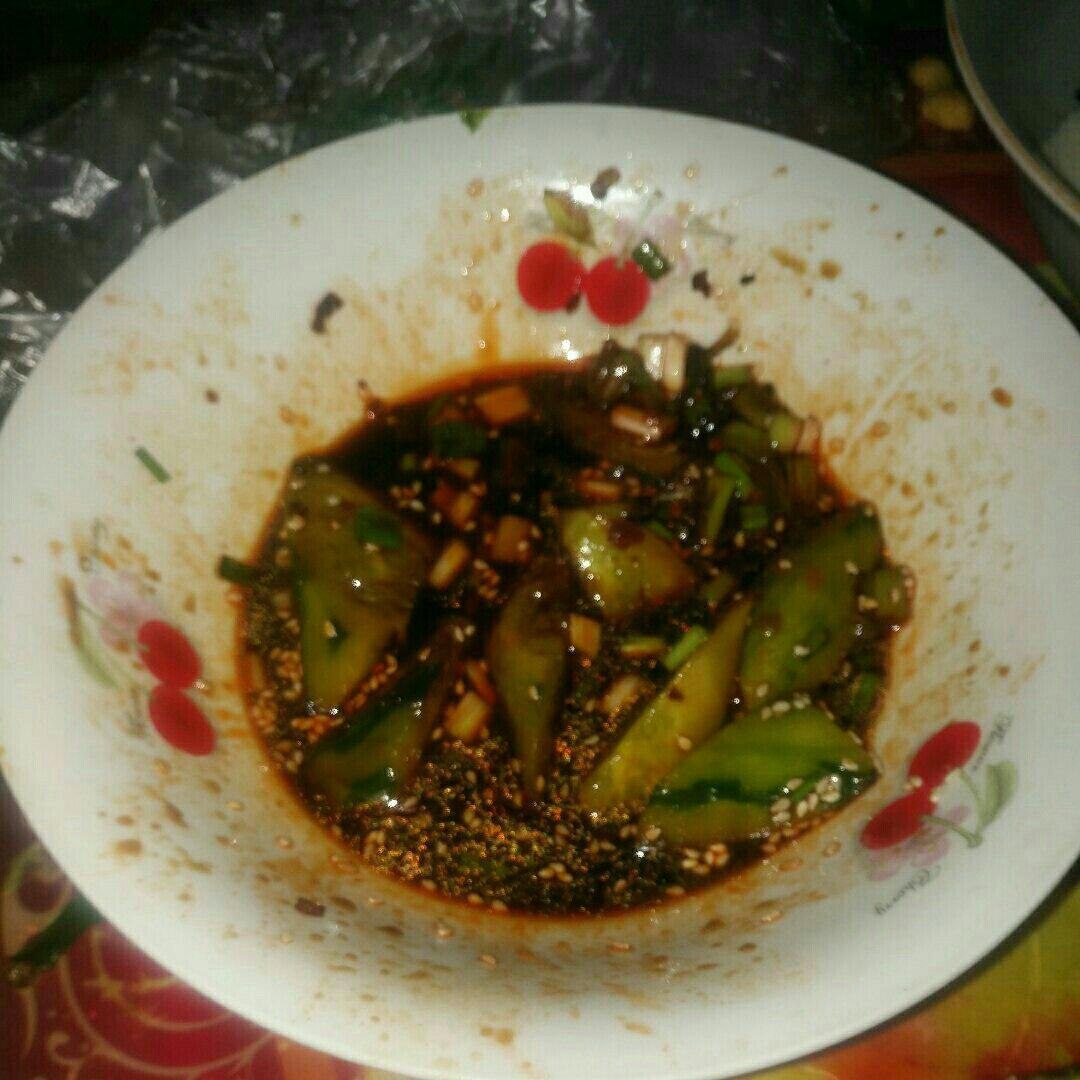 凉拌黄瓜