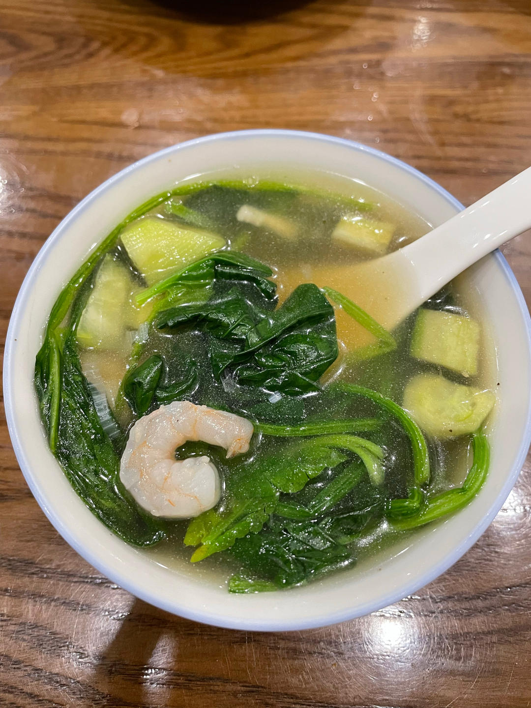 鲜掉眉毛的虾仁菠菜汤