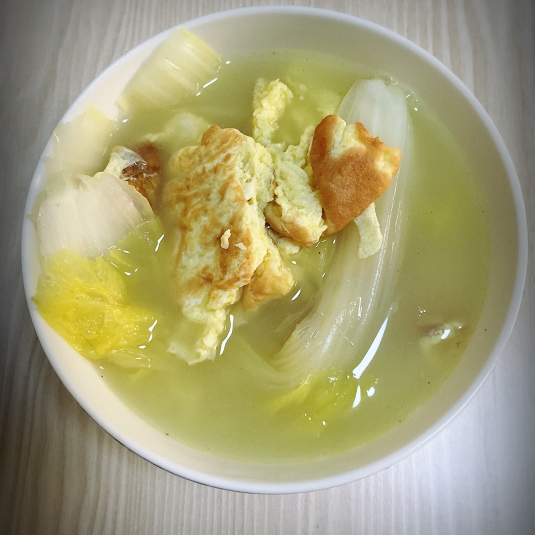 鸡蛋白菜汤(泡蛋白汤)
