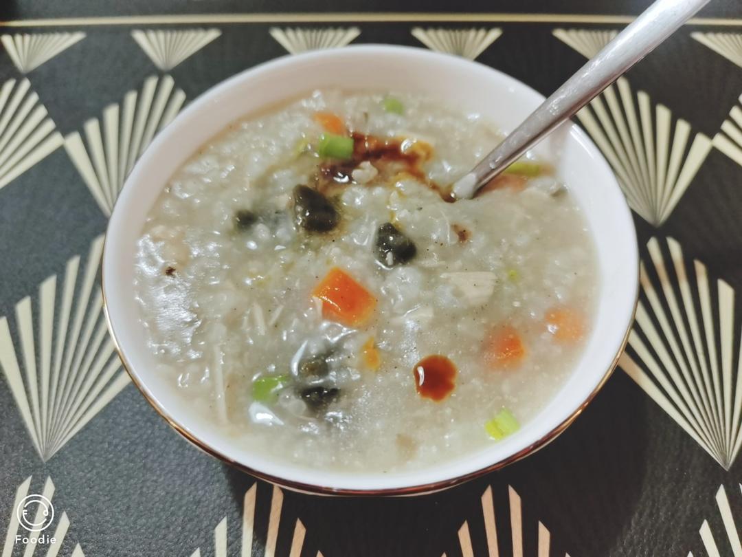 皮蛋瘦肉粥
