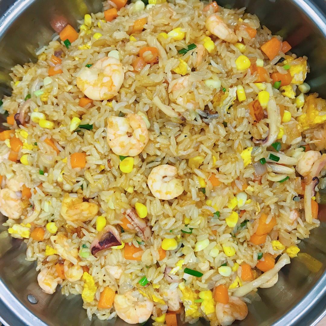 鲜虾炒饭