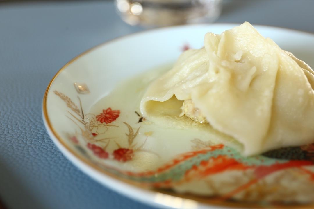 鸡汁灌汤包