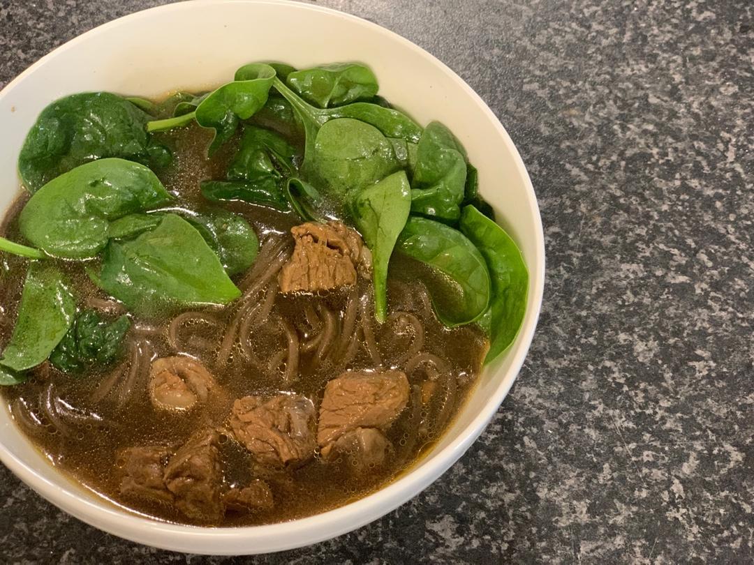 超简单的炖牛肉