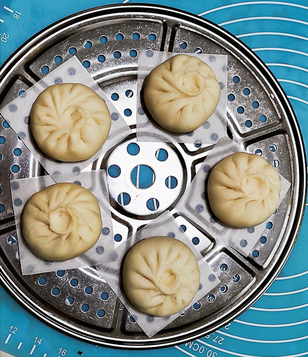 详解鲜肉大包做法。