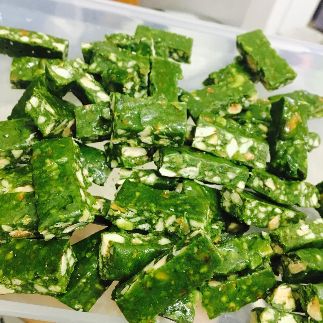 抹茶杏仁牛轧糖