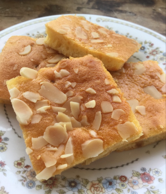 超软的~酸奶蛋糕