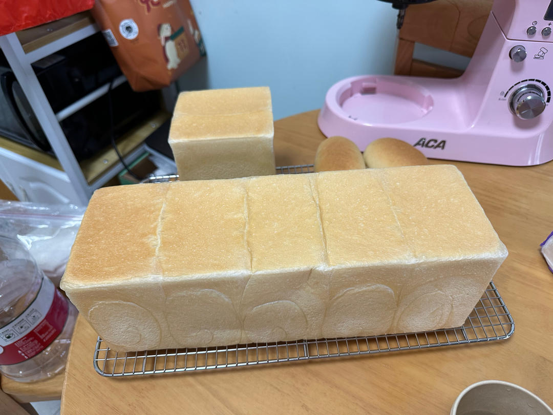 100%冷藏中种白吐司