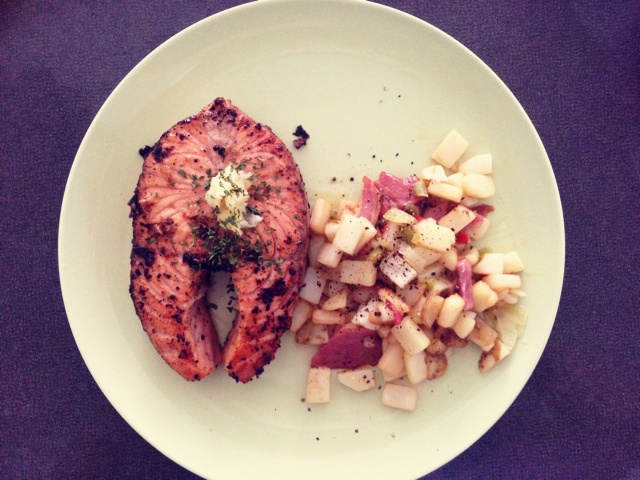 香煎三文鱼配土豆泥