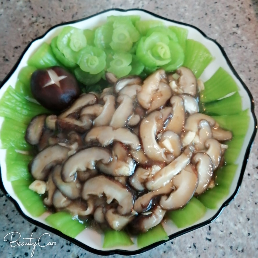 简易版香菇扒油菜