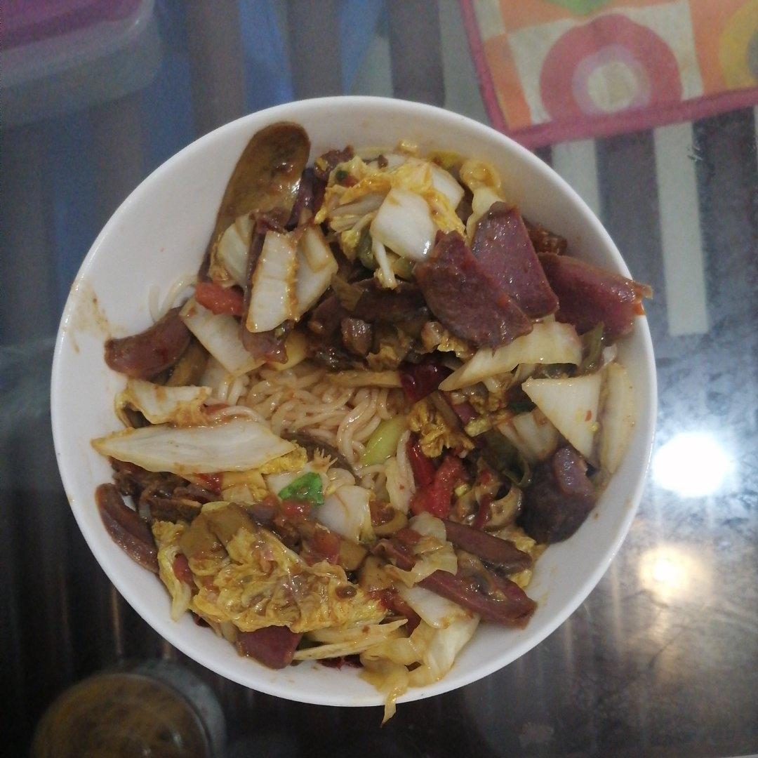 鸭胗面