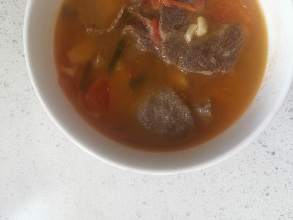 番茄肥牛汤
