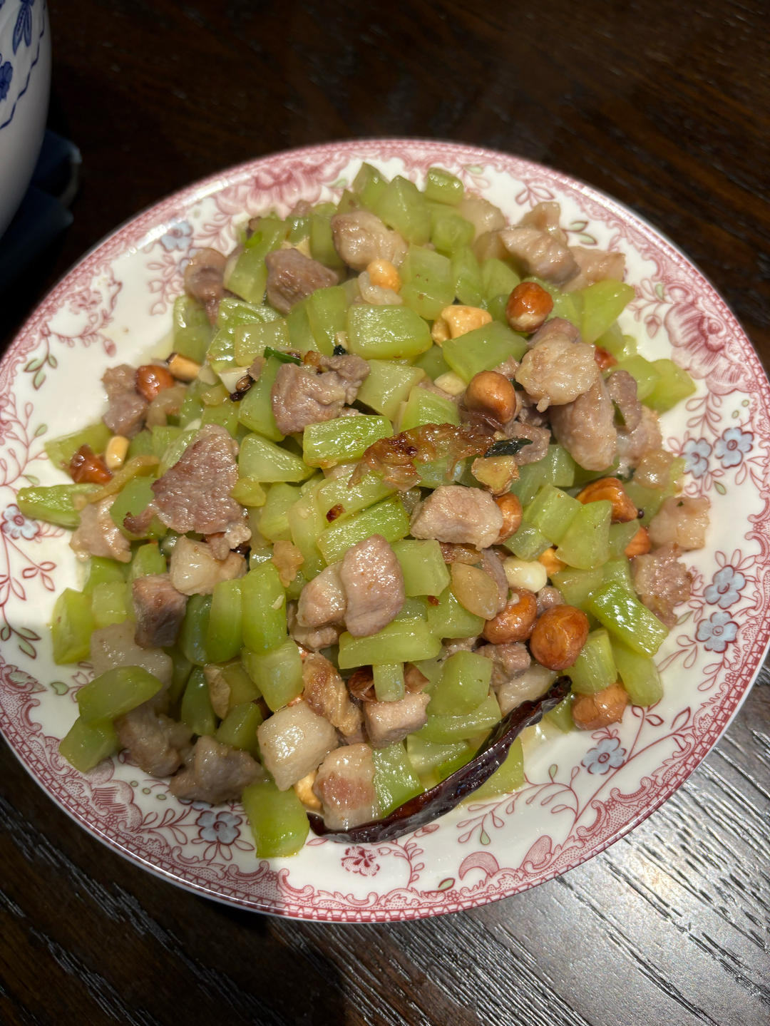 宫保肉丁（正宗宫保鸡丁的做法）