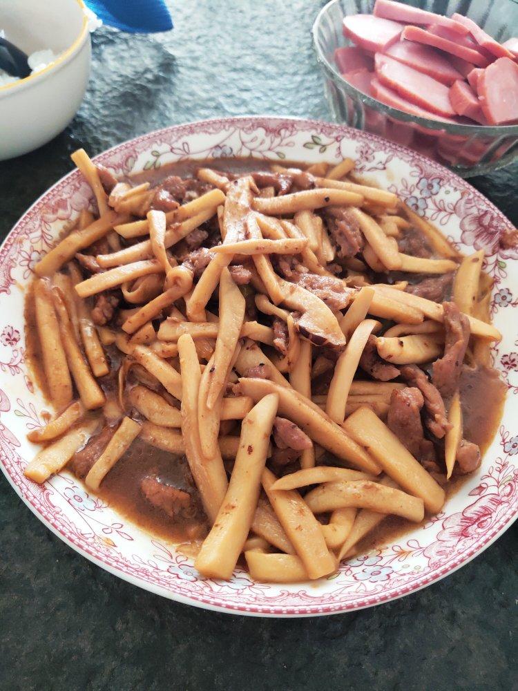 黑椒牛柳杏鲍菇