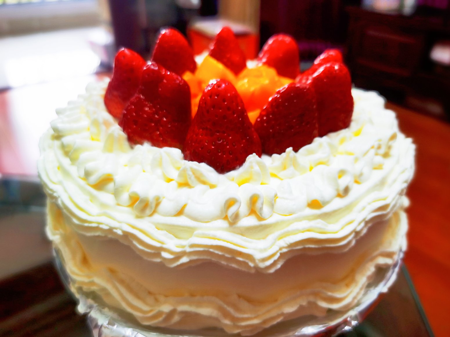蛋糕抹面好方法，厨房小白也能做出好看的原味八寸水果蛋糕（超详细步骤）