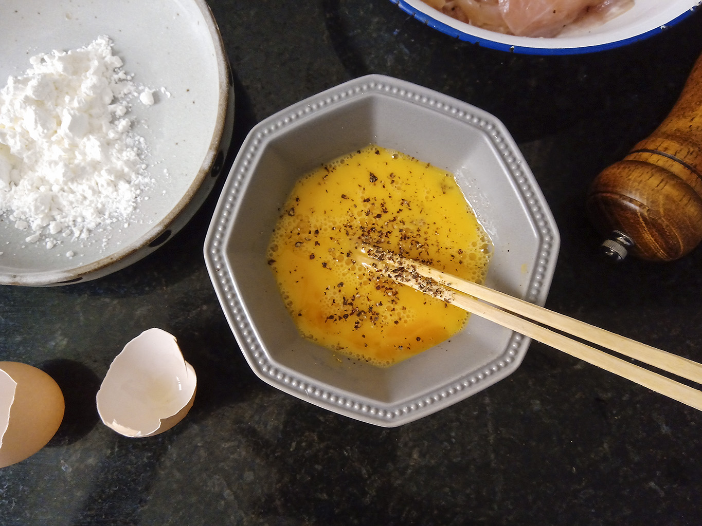 百搭鸡胸肉❗️㊙️ 蛋煎黑椒鸡排的做法 步骤4