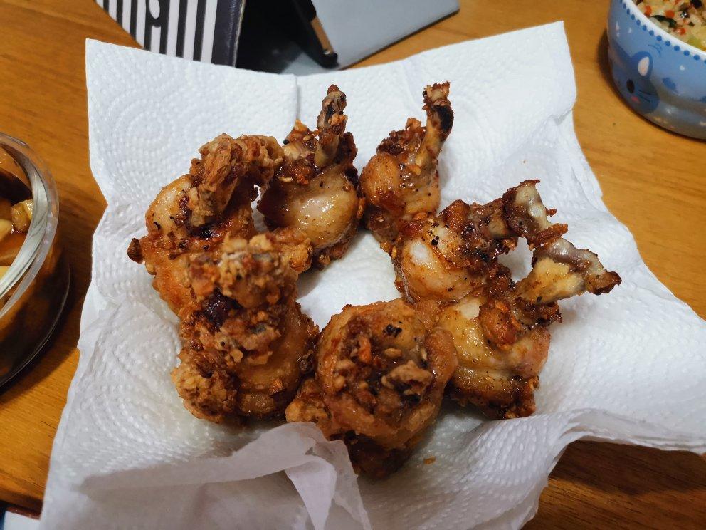 蒜香鸡翅根