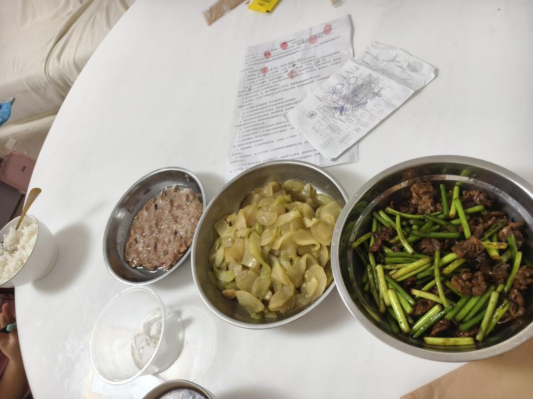 下酒菜•蒜苔炒鸡胗