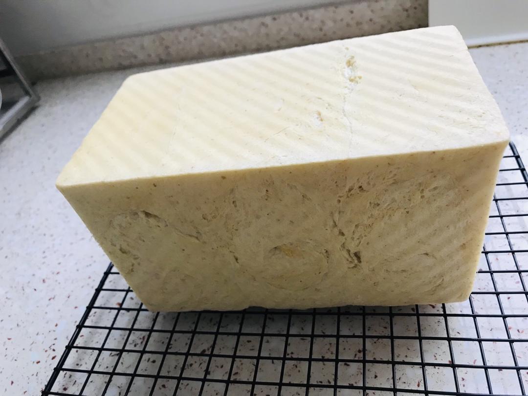 全家都爱吃的健康全麦吐司，新手也能做