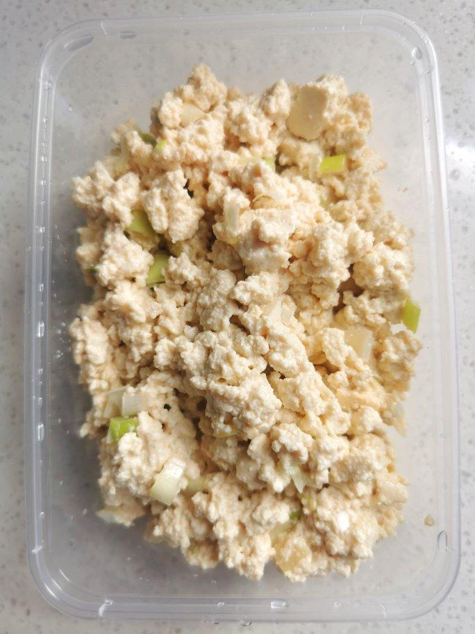 家庭版小葱拌豆腐😋