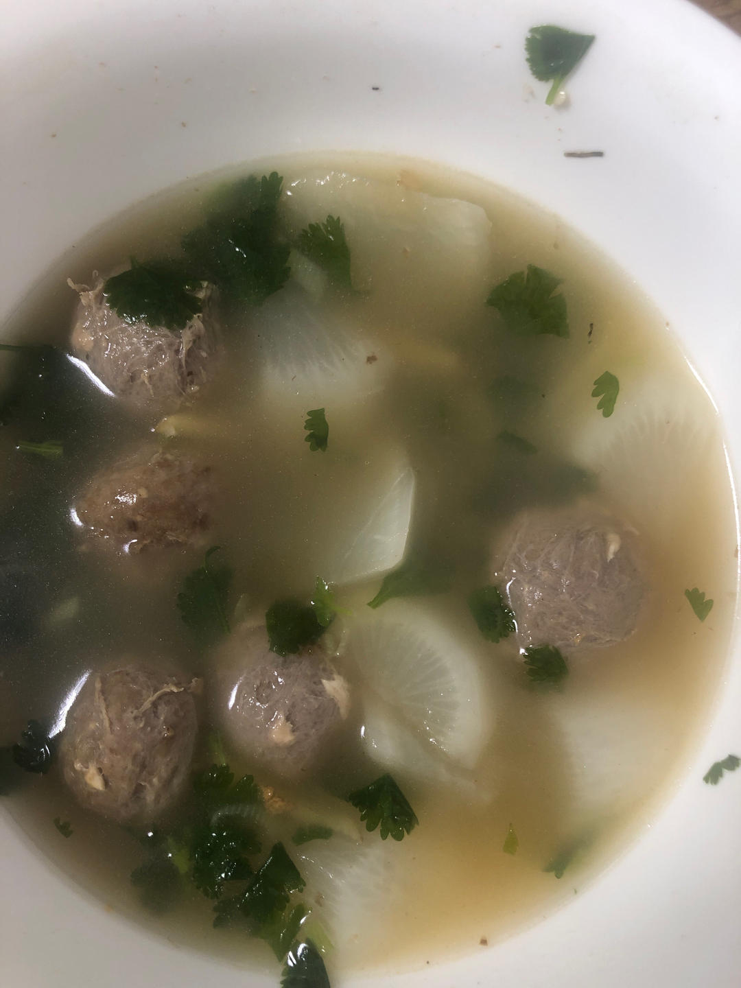 牛肉丸子萝卜汤，简单易做的鲜美味道