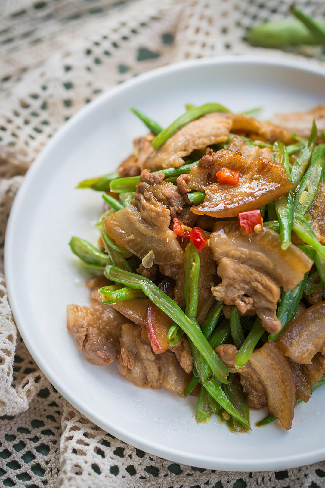 莉莉菲做的四季豆炒回锅肉(四季豆切片最好吃)