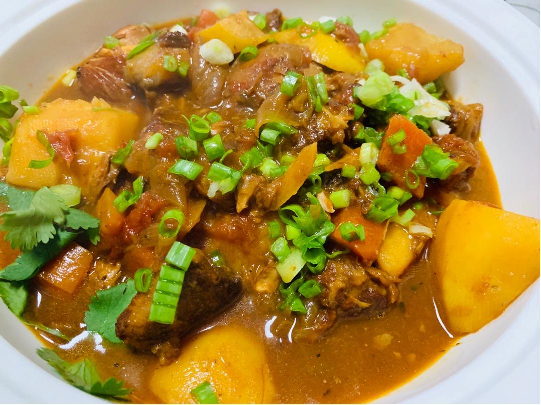 番茄土豆炖牛腩