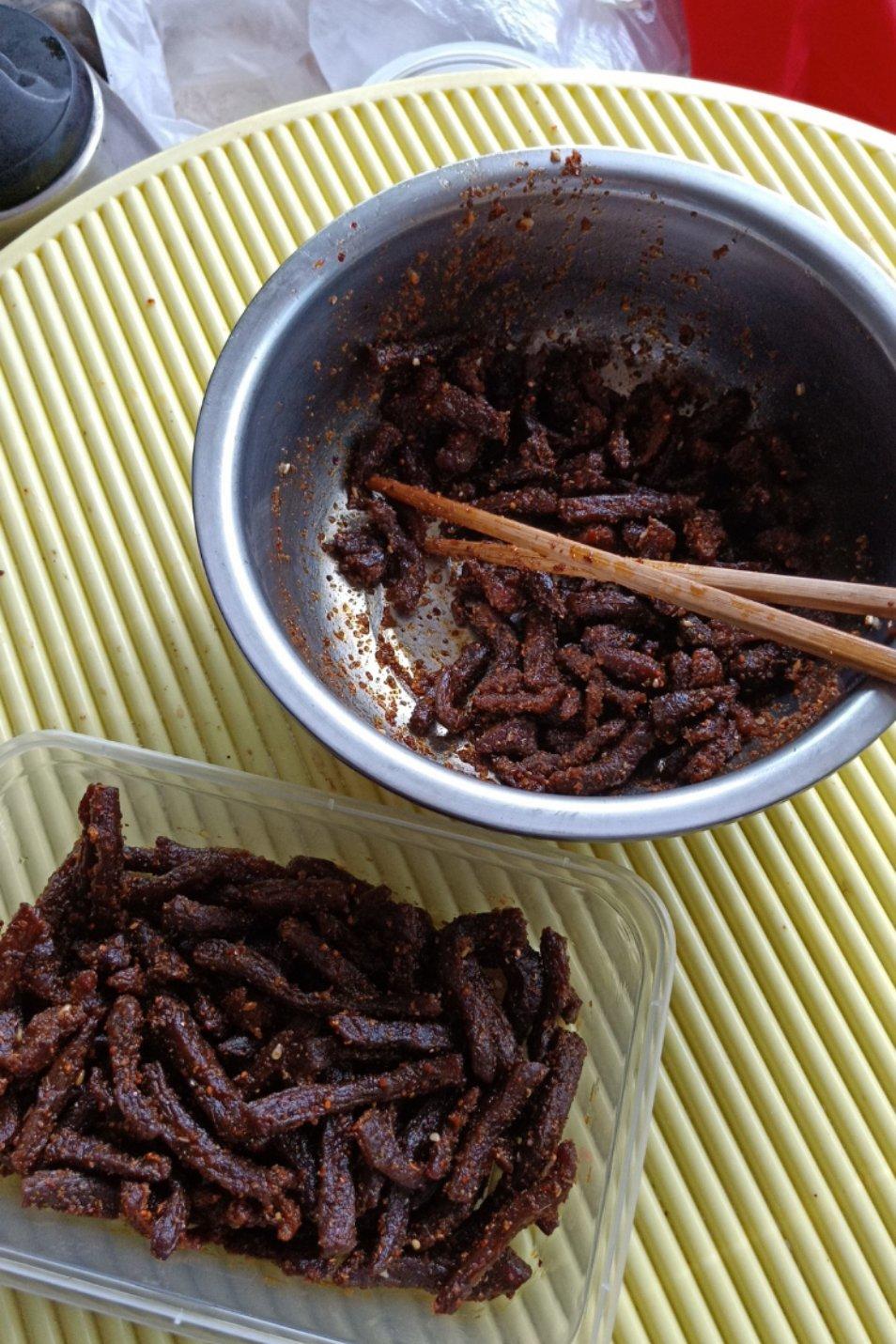 好吃的不要不要的风干牛肉干