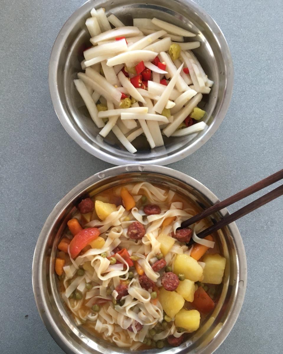 土豆焖面