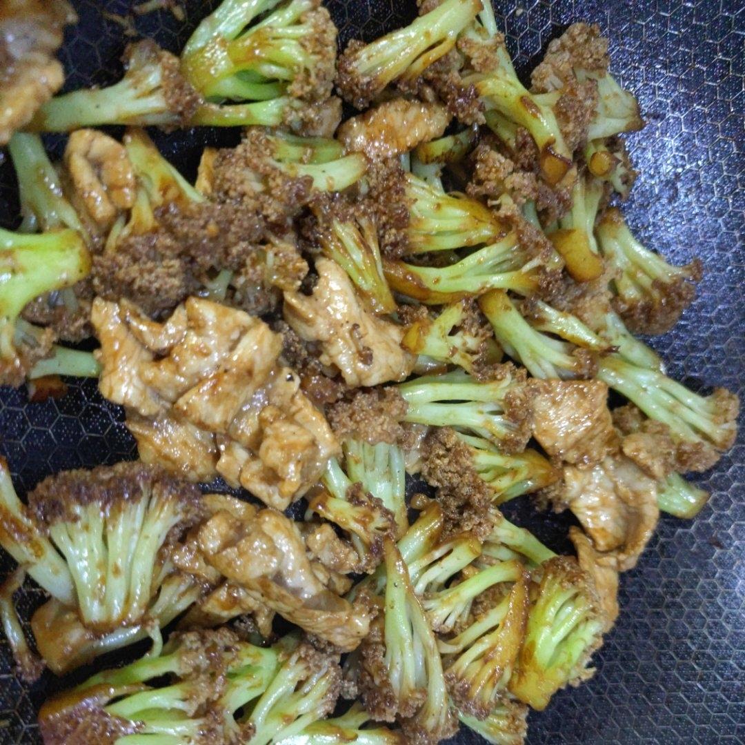 花菜炒肉