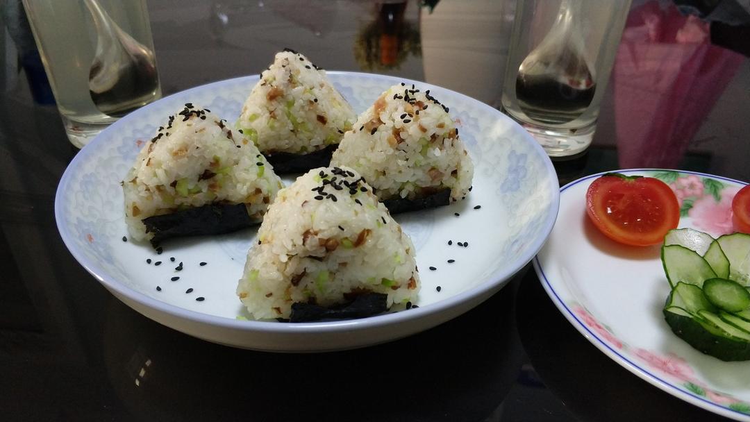 【北京早上好】紫米芝士肉松饭团