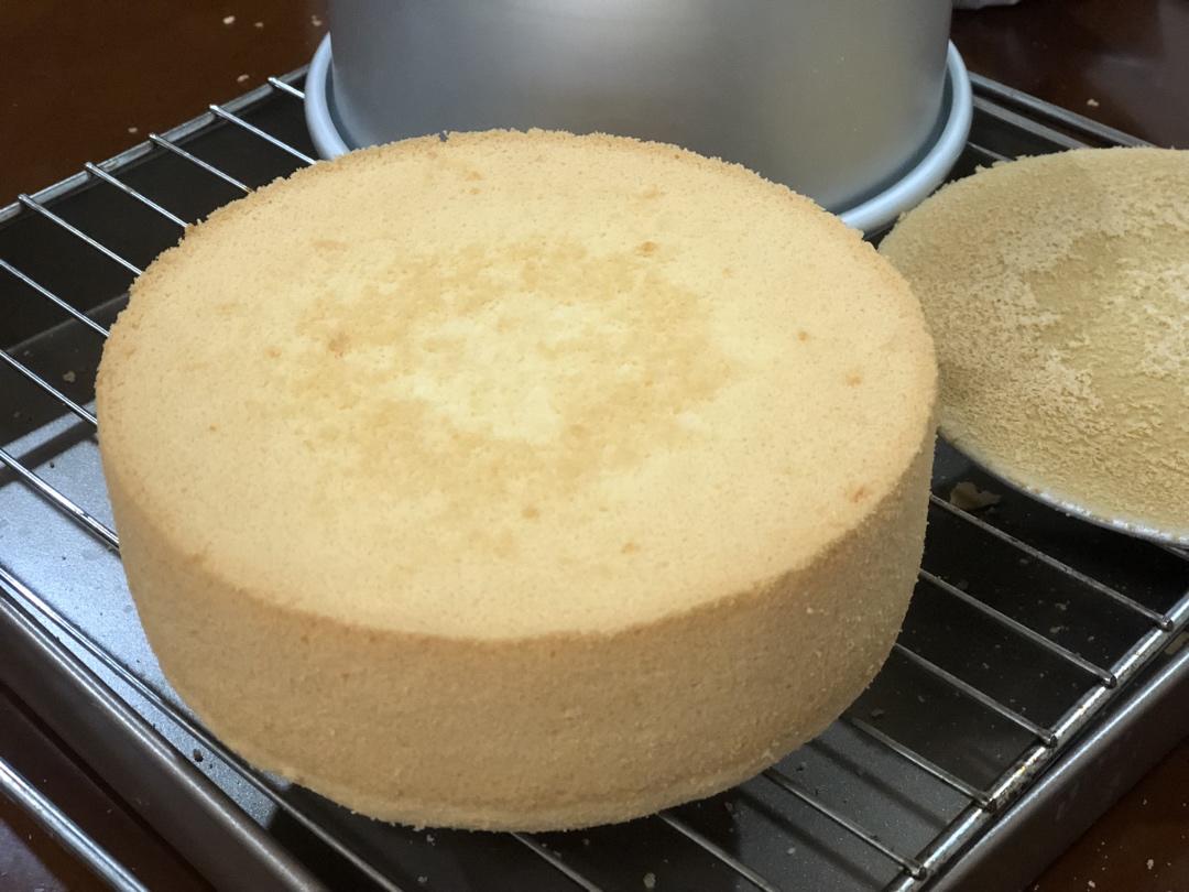 超柔软6寸戚风蛋糕(附8寸配方)零失败 超详细‼️含操作视频