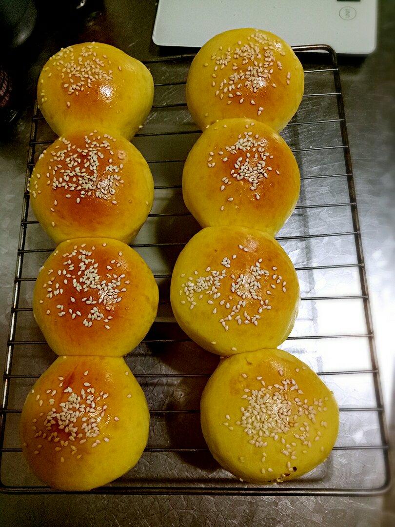 南瓜奶油小餐包（一次发酵）