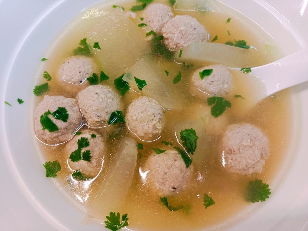 不用油不开油锅【冬瓜肉圆汤】