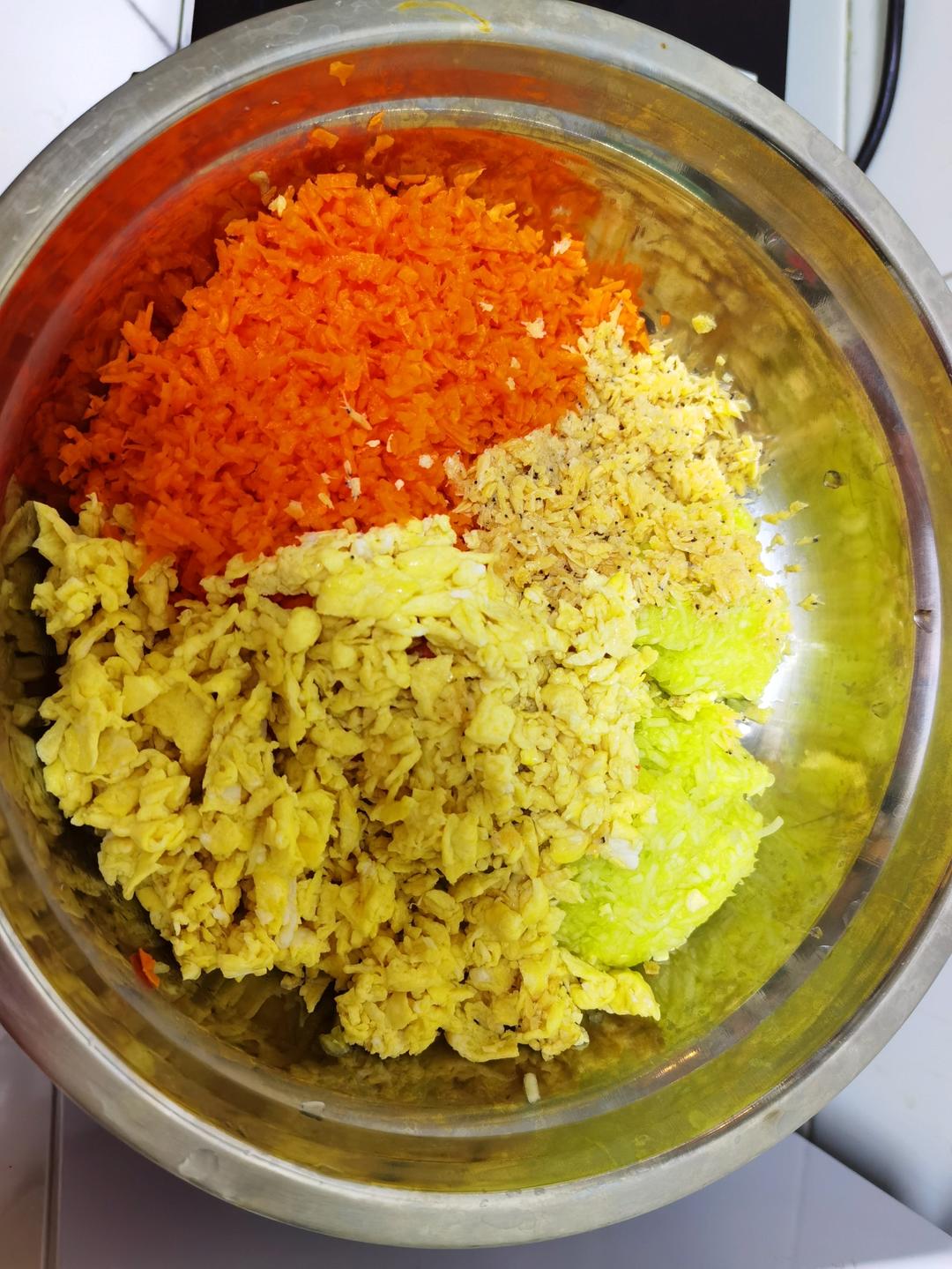 低脂低卡免揉面包菜鸡蛋素蒸包