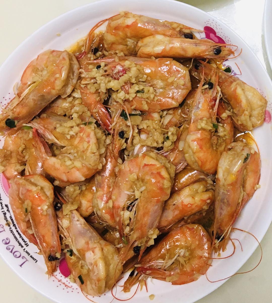 蒜蓉烧大虾的做法