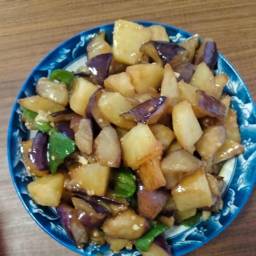 土豆青椒茄子
