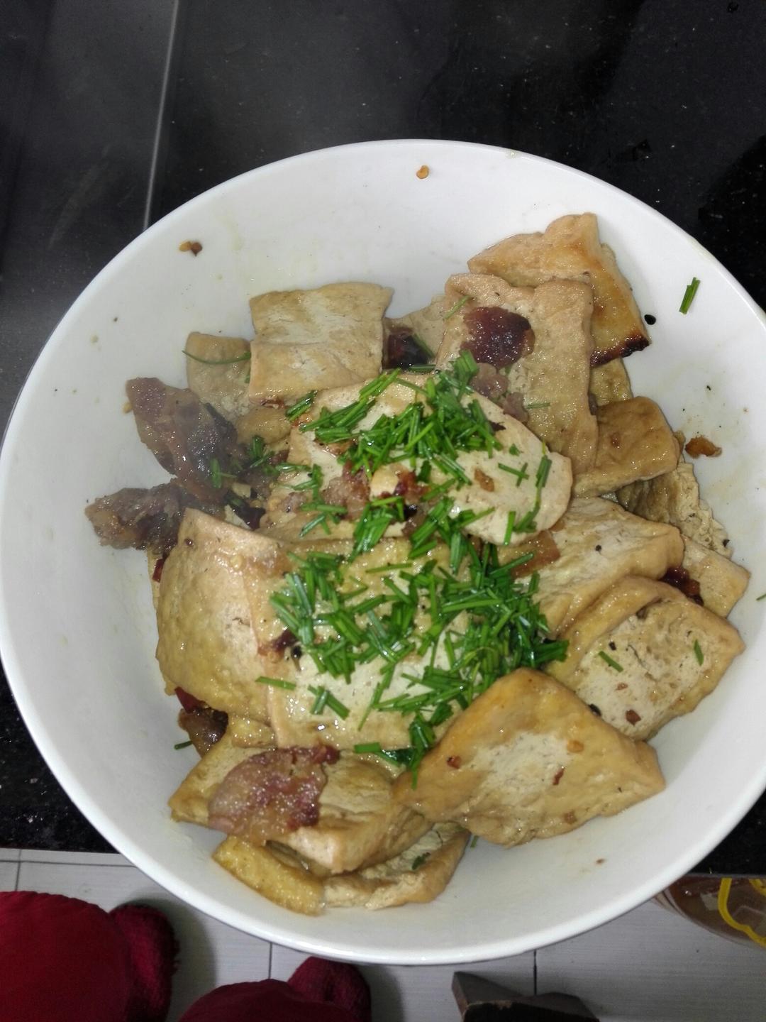 乡下豆腐烧香肠