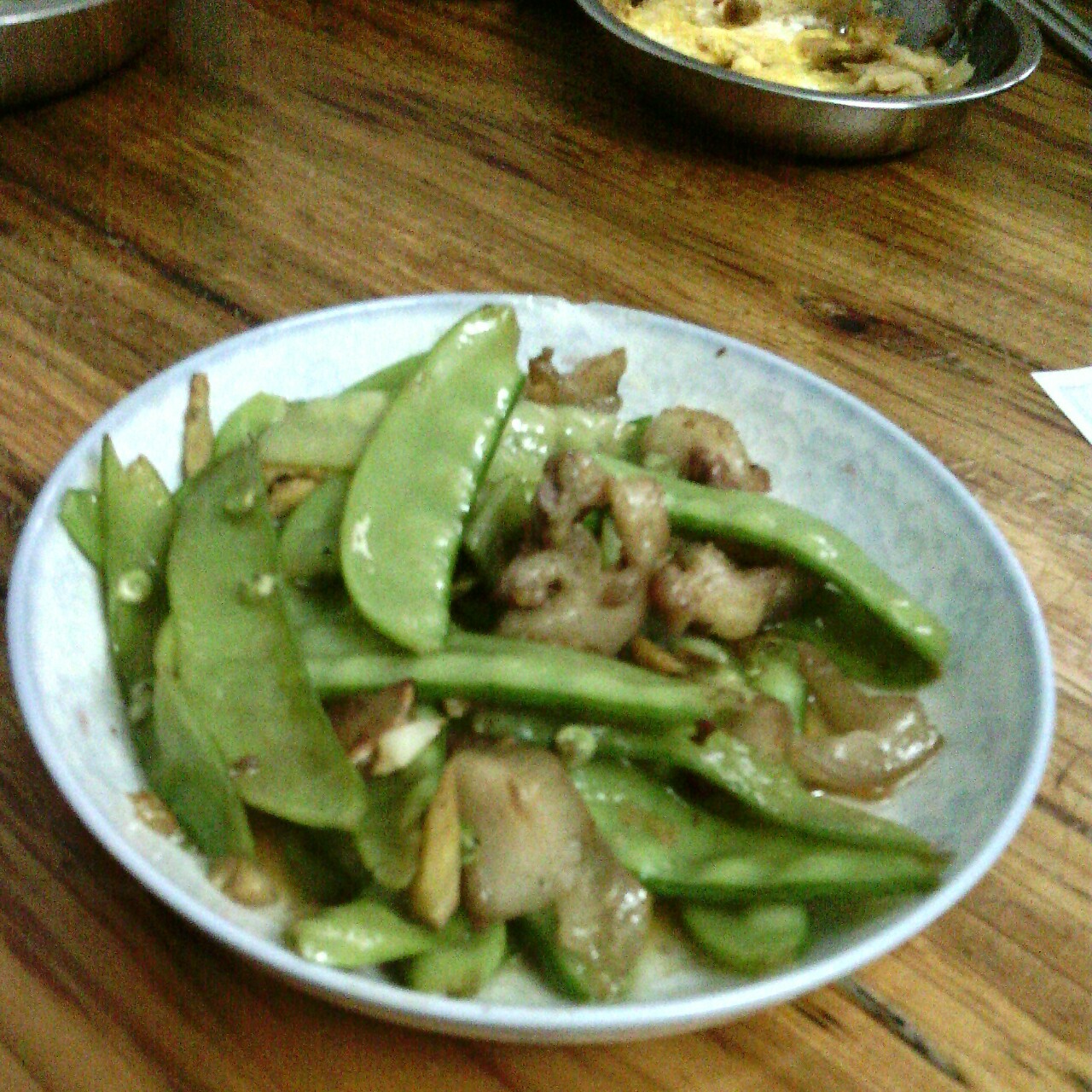荷兰豆炒香菇