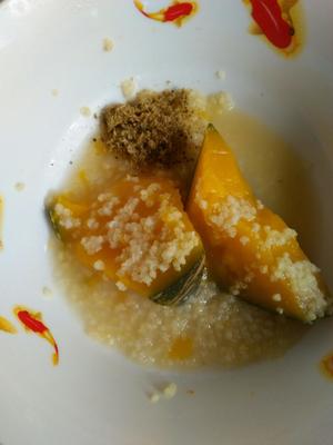南瓜疙瘩汤（宝宝辅食）的做法 步骤1