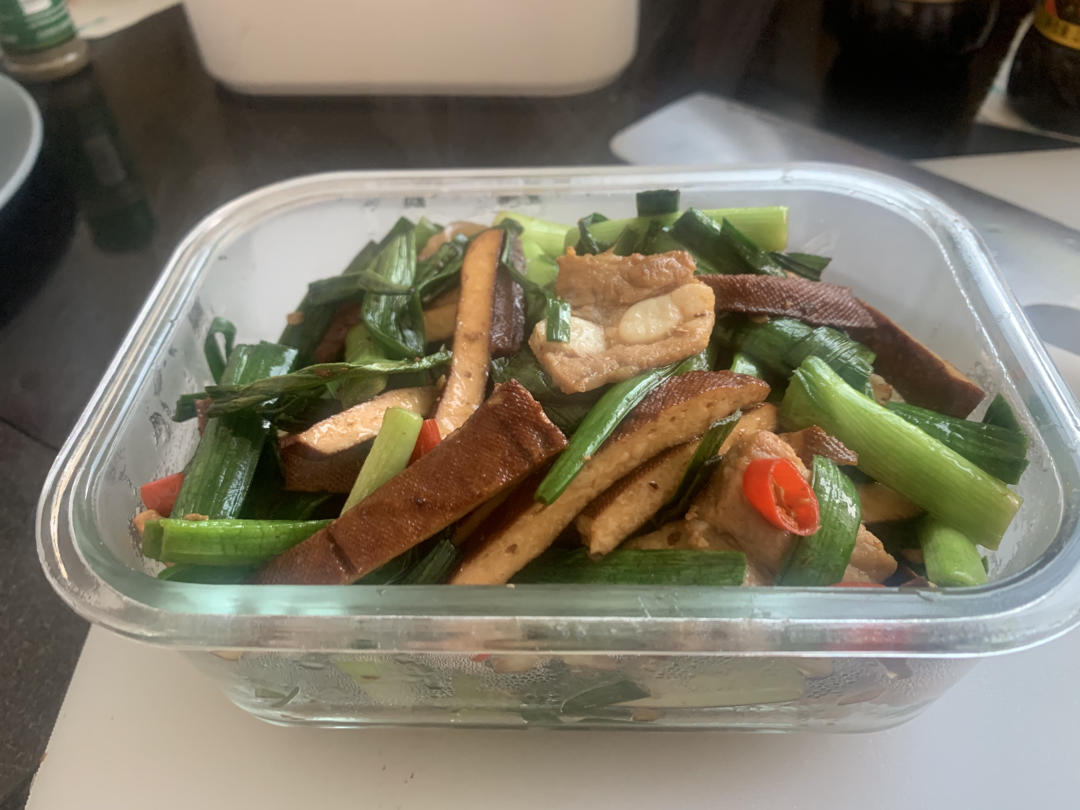 超级下饭菜蒜苗炒豆干