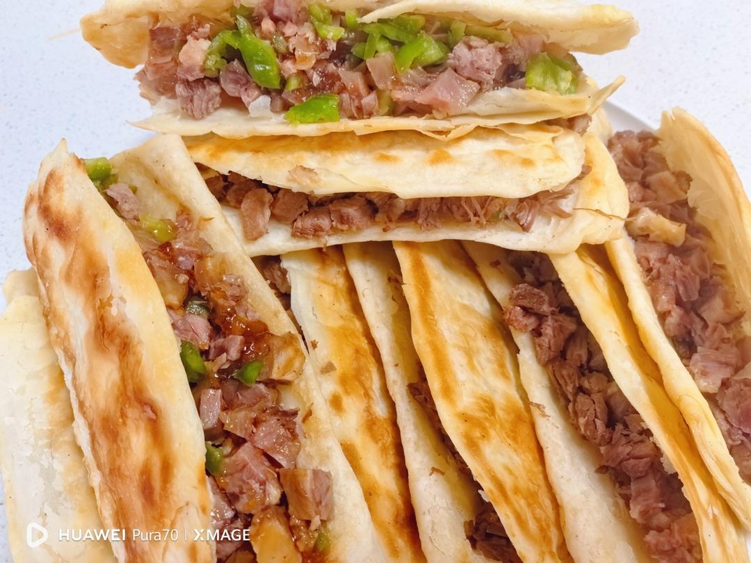 香酥夹肉火烧（河间驴肉火烧）