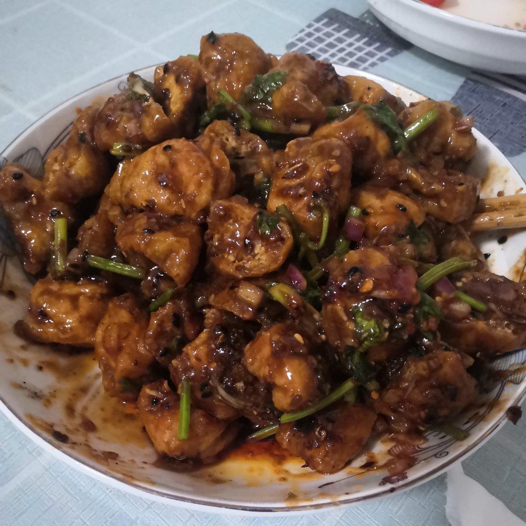 路边摊小吃丨酱汁豆腐做法♨️在家轻松搞定