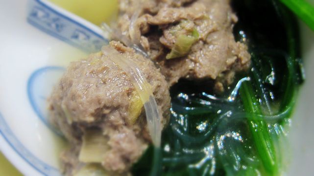 菠菜牛肉丸子汤